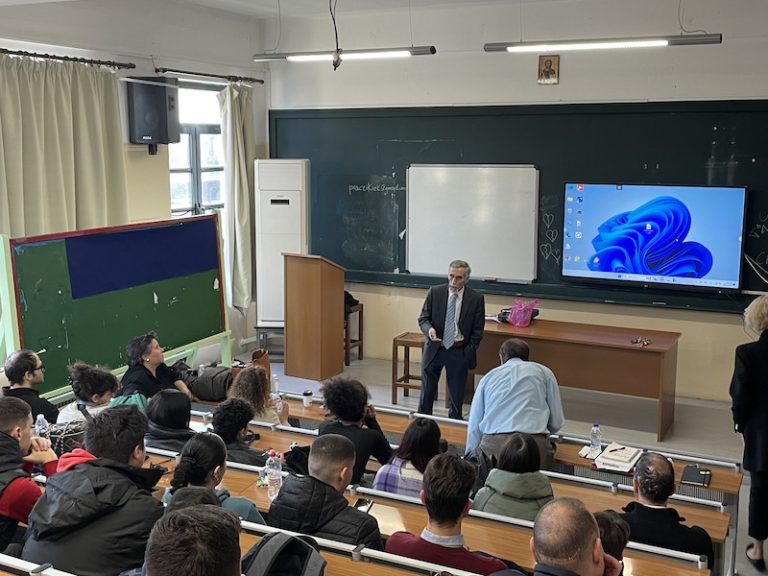 Ο ΕΟΠΠΕΠ ΣΤΗ ΣΙΒΙΤΑΝΙΔΕΙΟ ΣΧΟΛΗ ΜΕ ΔΡΑΣΕΙΣ ΣΥΜΒΟΥΛΕΥΤΙΚΗΣ ΕΠΑΓΓΕΛΜΑΤΙΚΟΥ ΠΡΟΣΑΝΑΤΟΛΙΣΜΟΥ